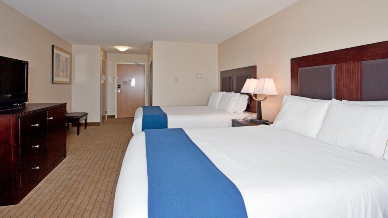 Holiday Inn Express Hotel & Suites Swift Current By Ihg Εξωτερικό φωτογραφία