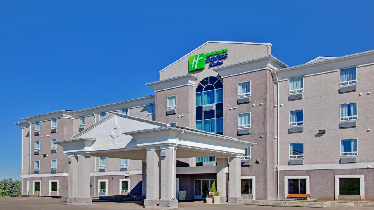 Holiday Inn Express Hotel & Suites Swift Current By Ihg Εξωτερικό φωτογραφία